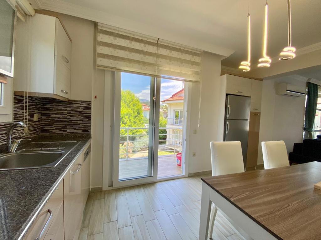 Korfez Life Apartments Фетхие Экстерьер фото